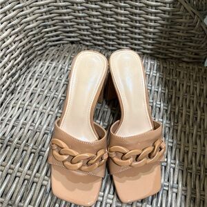 Elegant Tan Chain Detail Women's Mules